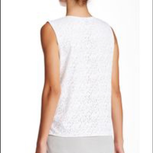 Vince Women's White V-neck Lace Tank - Picture 4 of 9
